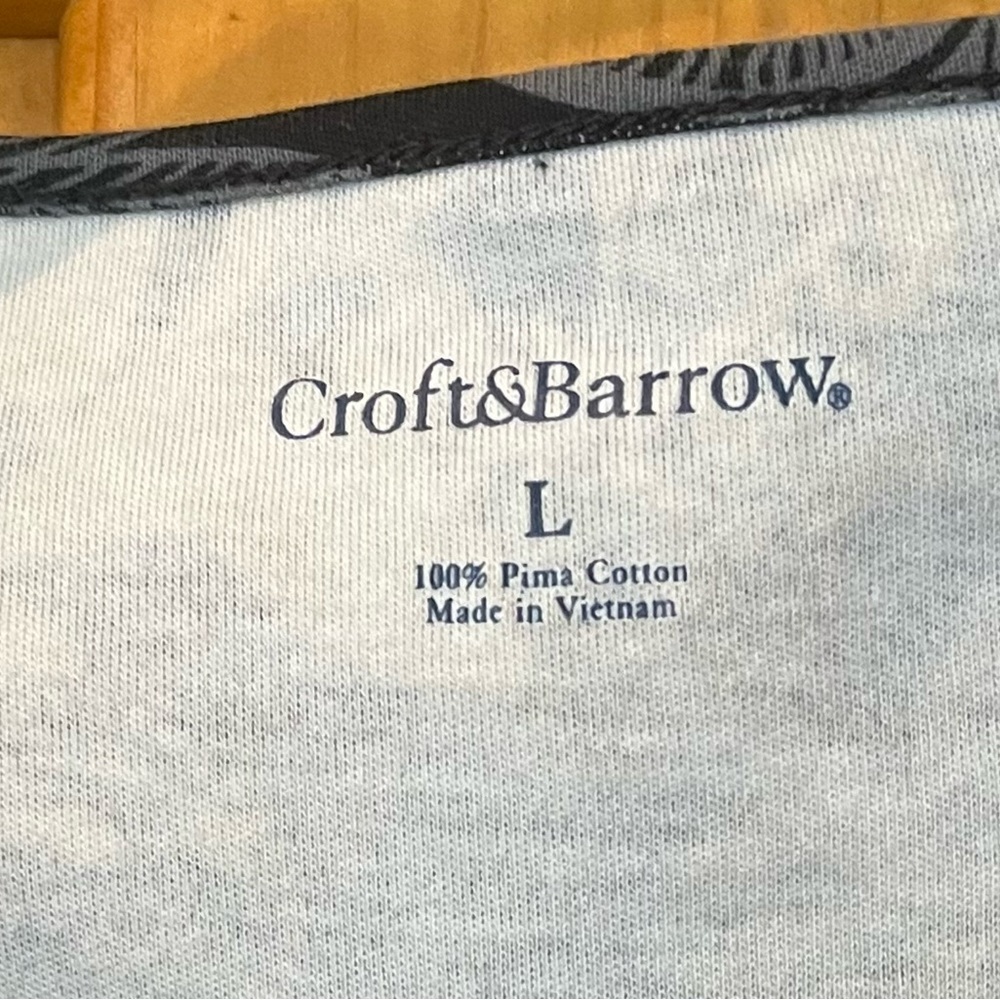 TWO Croft and Barrow pattern cotton tees Black floral and red stripe - Picture 4 of 7